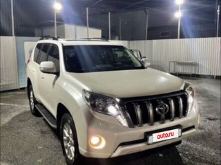2014 Toyota Land Cruiser Prado 150 Series Рестайлинг 1, белый, 3099999 рублей, вид 2