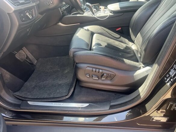 2016 BMW X6 30d II (F16), коричневый, 4300000 рублей - вид 15