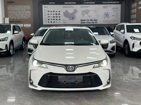 2023 Toyota Corolla XII (E210), белый, 1699000 рублей, вид 2