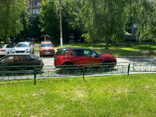 2015 Land Rover Discovery Sport I, красный, 2750000 рублей, вид 5