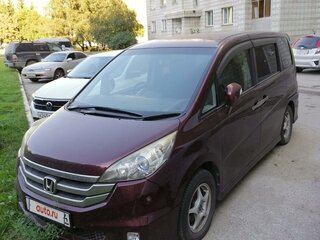 2008 Honda Stepwgn III, красный, 1150000 рублей, вид 2