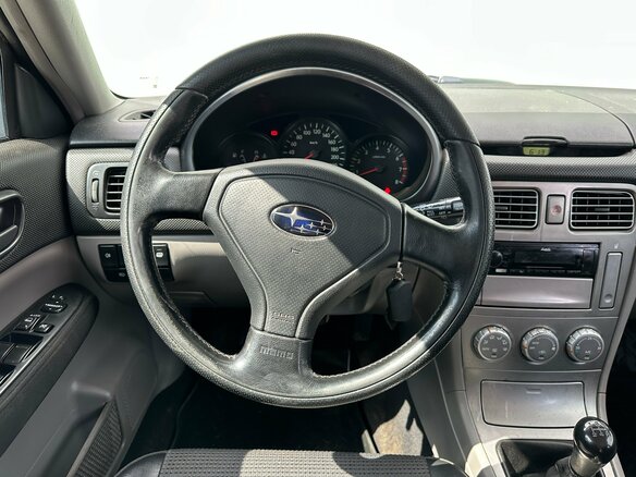 2003 Subaru Forester II, чёрный - вид 4