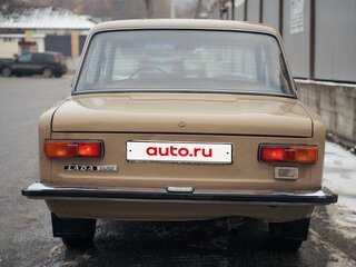 1984 Lada (ВАЗ) 21011, бежевый, 240000 рублей, вид 4
