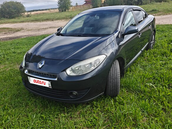 2011 Renault Fluence I, серый, 750000 рублей - вид 1