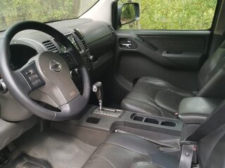 2007 Nissan Navara (Frontier) III (D40), серый, 1280000 рублей, вид 4