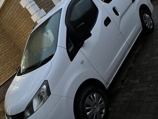 2013 Nissan NV200, белый, 1400000 рублей, вид 2