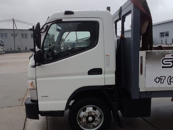 2019 Fuso (Mitsubishi) Canter, белый, 2500000 рублей - вид 2