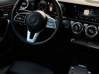 2020 Mercedes-Benz CLA 180 d II (C118, X118), чёрный, 2292734 рублей, вид 3