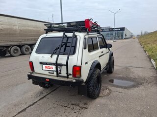 2000 Lada (ВАЗ) 2121 (4x4) I Рестайлинг, белый, 500000 рублей, вид 5