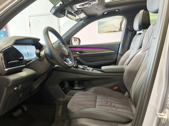 2026 Geely Monjaro I, серебристый - вид 6