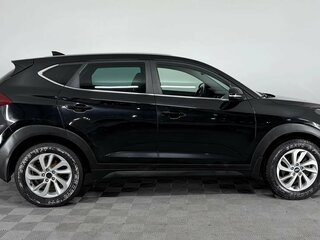 2017 Hyundai Tucson III, чёрный, 1910000 рублей, вид 5