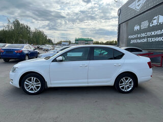 2016 Skoda Octavia III (A7), белый, 1300000 рублей, вид 4