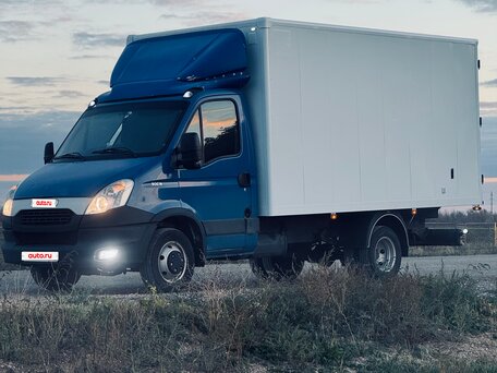 2012 Iveco Daily, синий, 2000000 рублей, вид 1