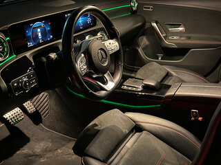 2020 Mercedes-Benz CLA 200 II (C118, X118), чёрный, 3490000 рублей, вид 3