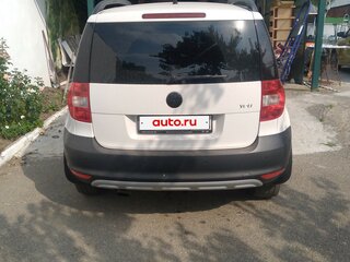 2012 Skoda Yeti I, белый, 820000 рублей, вид 5