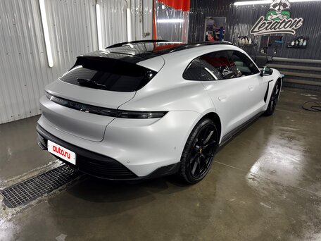 2022 Porsche Taycan GTS Sport Turismo I, серебристый, 13350000 рублей, вид 5