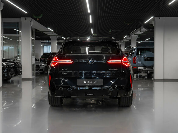 2025 BMW X3 Long 30L xDrive IV (G45/G48), чёрный, 6800000 рублей - вид 5