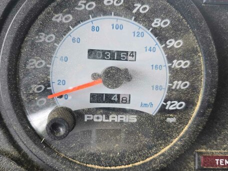2011 Polaris Widetrak LX, белый, 900000 рублей, вид 4
