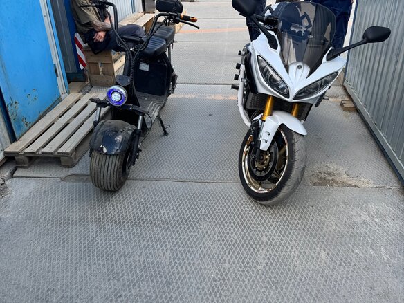 2011 Yamaha FZ8, белый, 622500 рублей - вид 1