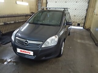 2008 Opel Zafira B Рестайлинг, серый, 650000 рублей, вид 3