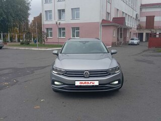 2019 Volkswagen Passat Alltrack B8 Рестайлинг, серебристый, 2260000 рублей, вид 3
