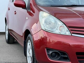 2011 Nissan Note I Рестайлинг, красный, 649000 рублей, вид 4