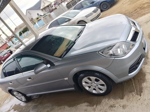 2007 Opel Vectra C Рестайлинг, серебристый, 600000 рублей - вид 9