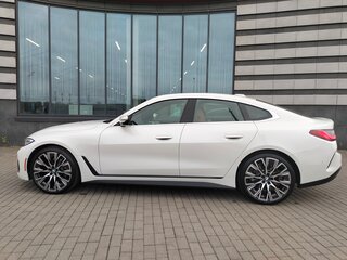 2024 BMW 4 серии Gran Coupe 430i G22, G23, G26, белый, 4000000 рублей, вид 4