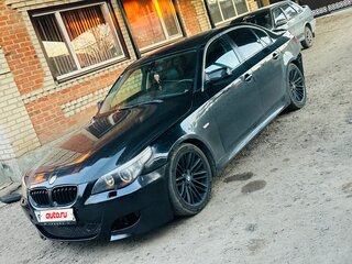 2003 BMW 5 серии 520i V (E60/E61), чёрный, 650000 рублей, вид 1