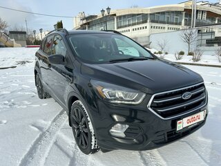 2017 Ford Escape III Рестайлинг, чёрный, 1560000 рублей, вид 3