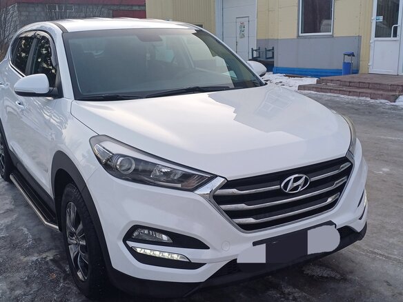 2017 Hyundai Tucson III, белый, 2100000 рублей - вид 2