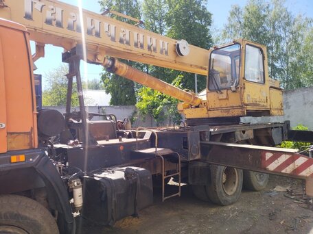 2007 КамАЗ 43118, золотистый, 2100000 рублей, вид 4