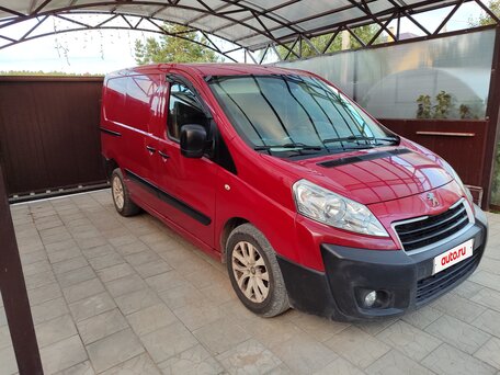 2013 Peugeot Expert, красный, 1100000 рублей, вид 3
