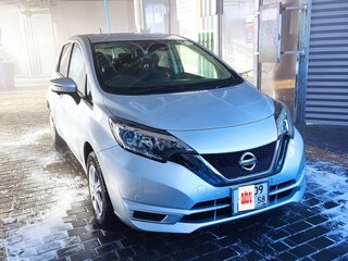2019 Nissan Note II Рестайлинг, серебристый, 1100000 рублей, вид 5