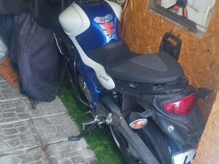 2012 Suzuki SFV 650 Gladius, белый, 550000 рублей, вид 2