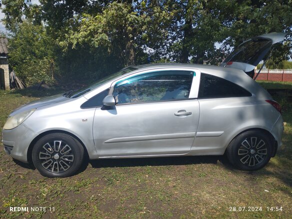 2007 Opel Corsa D, серебристый, 450000 рублей - вид 1