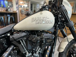 2023 Harley-Davidson Low Rider, белый, 2850000 рублей, вид 5