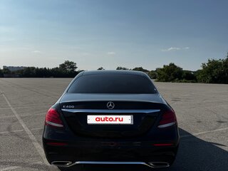 2019 Mercedes-Benz E-Класс 200 V (W213, S213, C238), чёрный, 4250000 рублей, вид 3