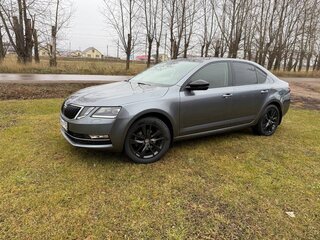 2018 Skoda Octavia III (A7) Рестайлинг, серый, 2150000 рублей, вид 2