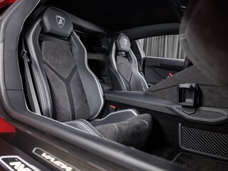 2022 Lamborghini Aventador LP780-4 Ultimae I Рестайлинг, красный, 69000000 рублей, вид 4