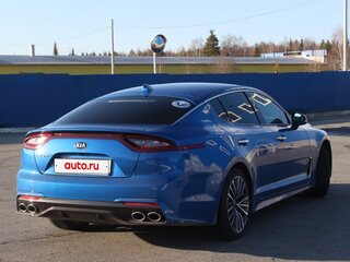 2019 Kia Stinger I, синий, 2800000 рублей, вид 4