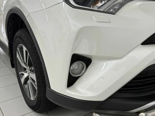 2016 Toyota RAV4 IV (XA40) Рестайлинг, белый, 1690000 рублей, вид 5