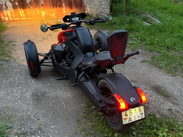 2022 BRP Can-Am Ryker, чёрный, 1000000 рублей - вид 6