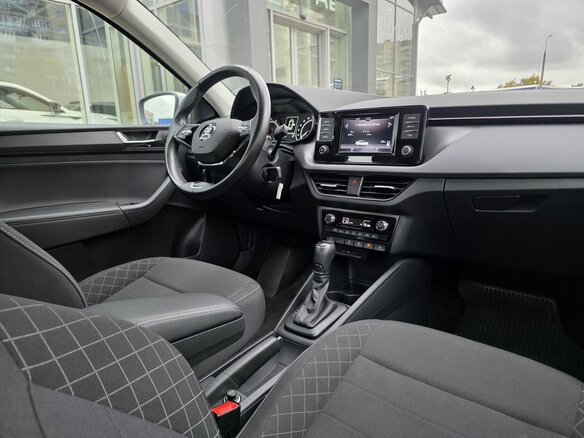 2020 Skoda Rapid II, белый, 1619000 рублей - вид 10
