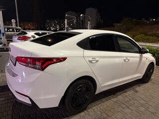 2018 Hyundai Solaris II, белый, 733000 рублей, вид 4