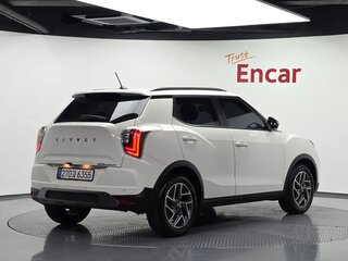 2023 KGM Tivoli, белый, 1767000 рублей, вид 2