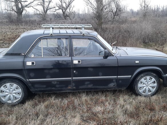 2002 ГАЗ 3110 «Волга», чёрный, 210000 рублей - вид 3