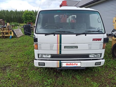 1994 Mazda Titan, белый, 1800000 рублей, вид 4