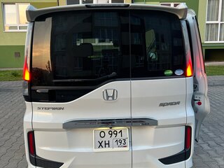 2020 Honda Stepwgn Spada V Рестайлинг, белый, 2430000 рублей, вид 5