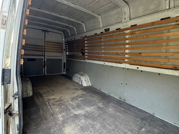 2015 Mercedes-Benz Sprinter, белый, 1350000 рублей - вид 12